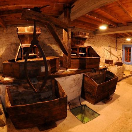 Хостел Capitan Tximista Ондаррібія Екстер'єр фото